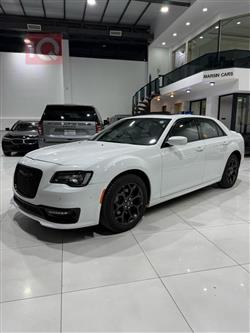 کرایسلەر 300